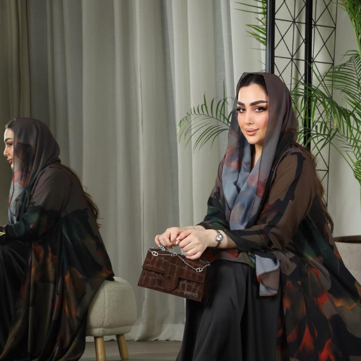 عباية أورا